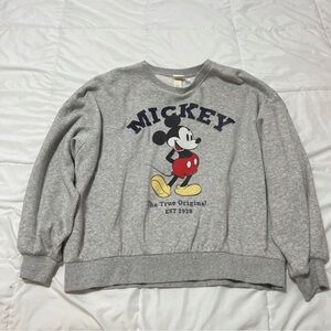 Disney mickey sweatshirt